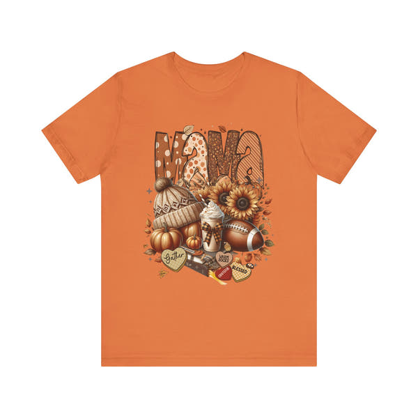 “Thankful Mama” Fall Graphic Tee – Cozy Shirt for Moms | Family, Football & Holiday Vibes