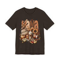 “Thankful Mama” Fall Graphic Tee – Cozy Shirt for Moms | Family, Football & Holiday Vibes